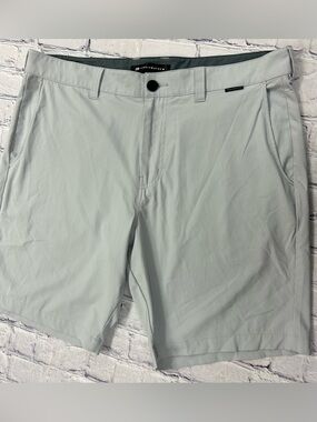 TRAVIS MATHEW mens size 36 golf shorts